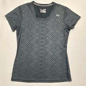 Under Armour Heatgear, Black, Ladies Athletic Shirt.